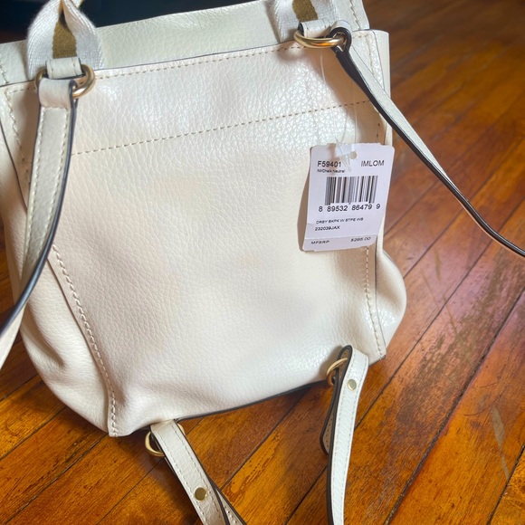 Original Coach mini backpack leather, ivory color. - Picture 3 of 6
